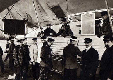 Count Zeppelin with Peter Strasser in 1914